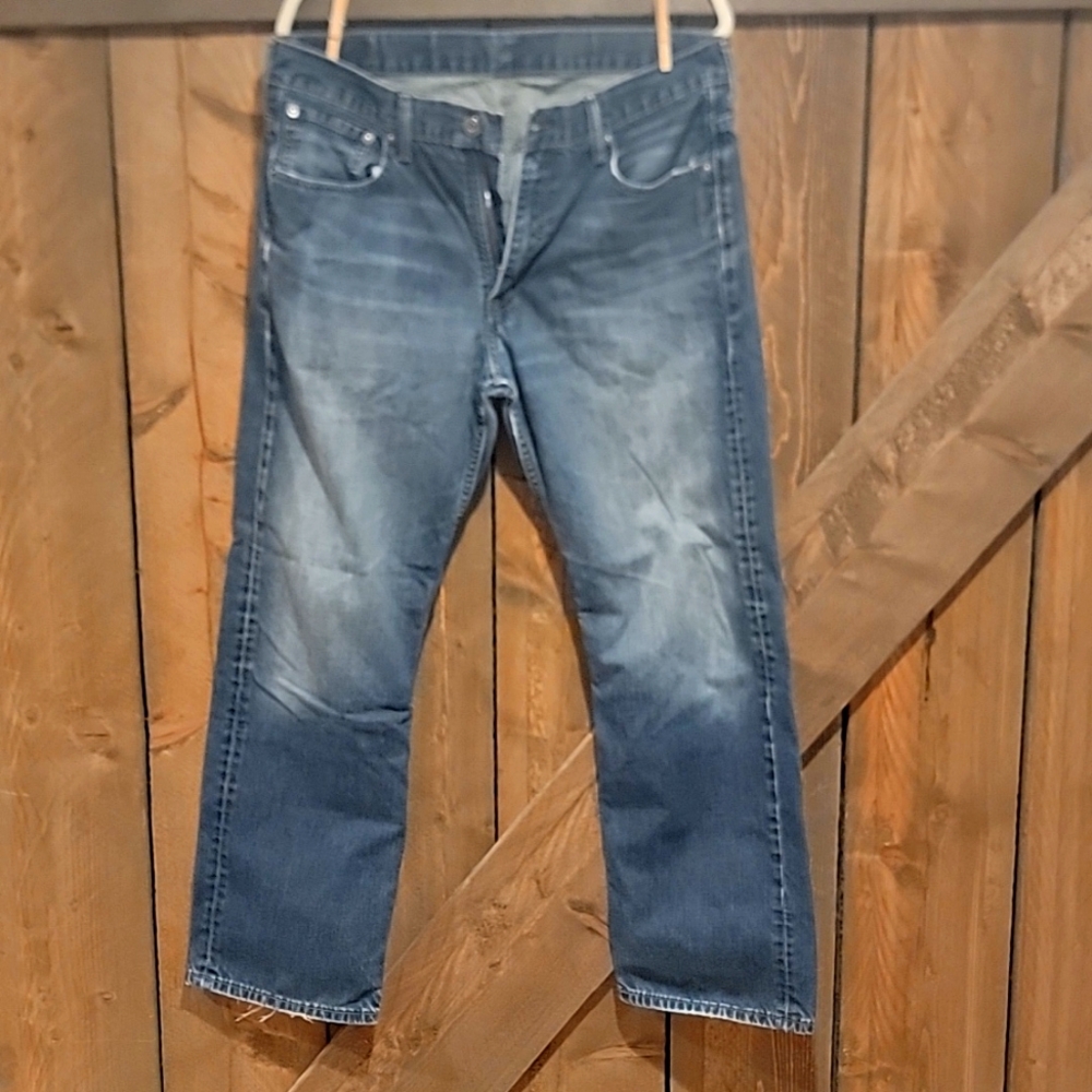 Size 34x32 Levi jeans
